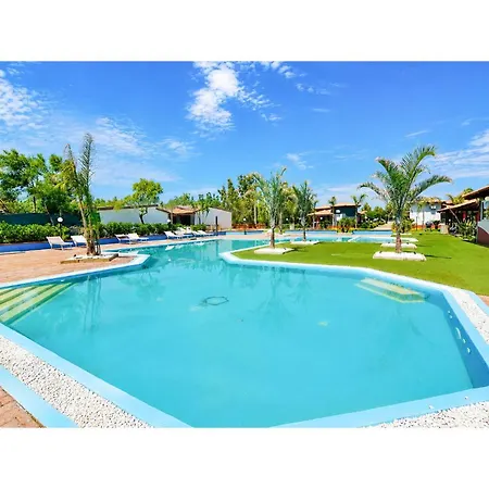 Сasa de vacaciones Lovely In Marina With Outdoor Swimming Pool Nicotera