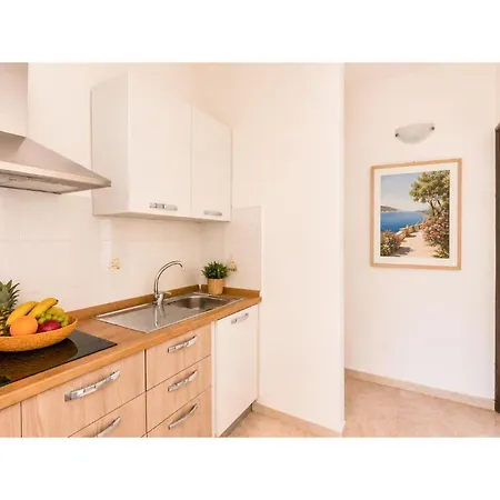 Сasa de vacaciones Lovely In Marina With Outdoor Swimming Pool Nicotera